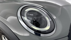 MINI Hatchback 1.5 Cooper Classic 5dr Auto [Nav Pack] Petrol Hatchback